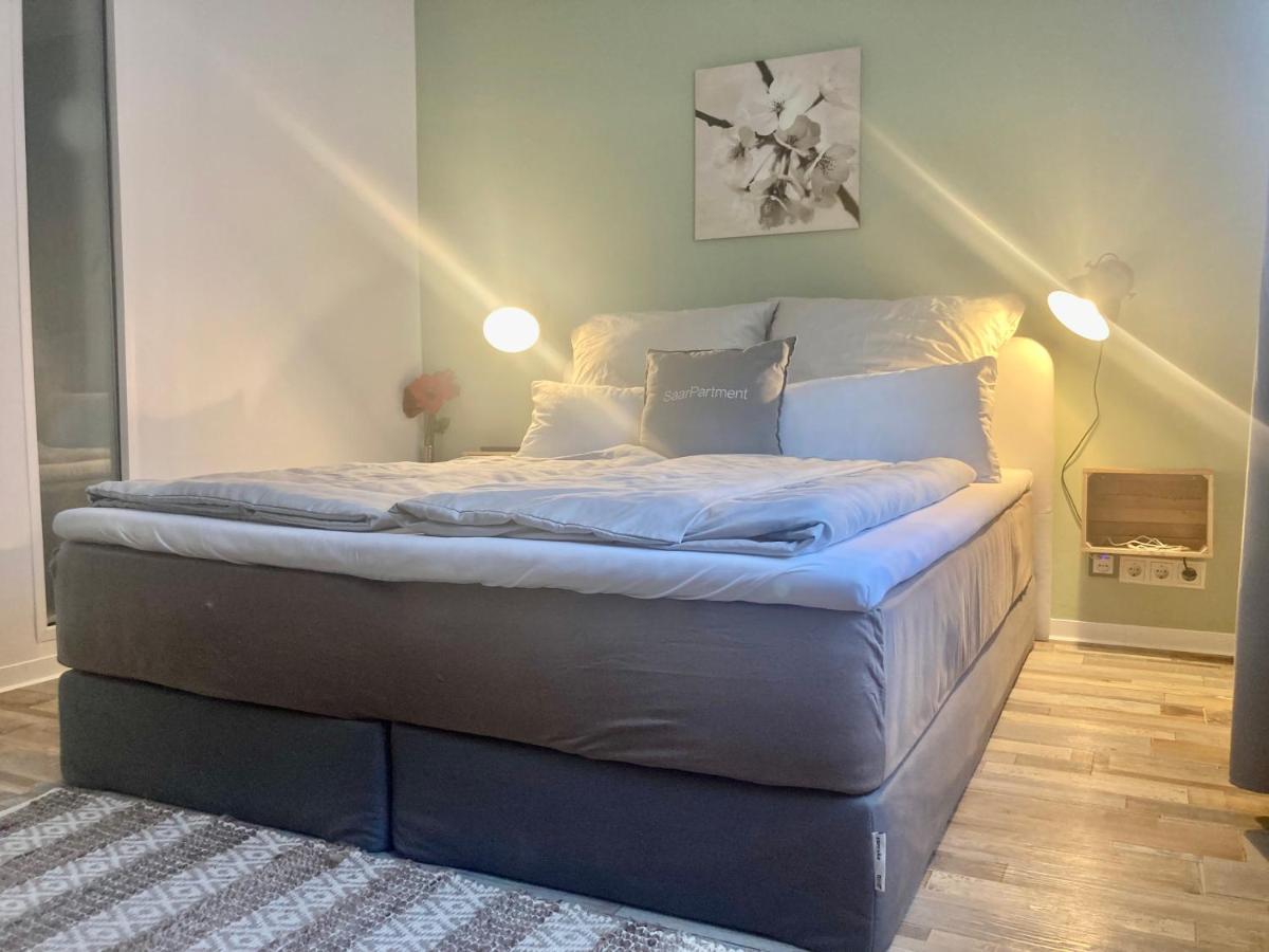 Living At Saarpartments -Adultsonly- 2 Bedrooms, Kitchen - Business & Holiday Apartments For Long- And Short Term Stay, 3 Min To Train Station, Secure E-Bike Parking! Sarrebruck Extérieur photo