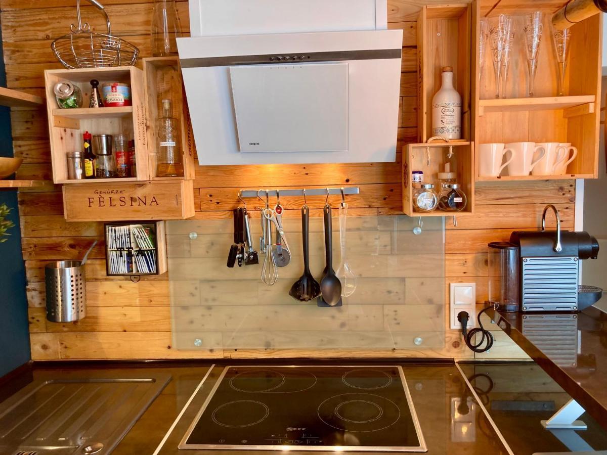 Living At Saarpartments -Adultsonly- 2 Bedrooms, Kitchen - Business & Holiday Apartments For Long- And Short Term Stay, 3 Min To Train Station, Secure E-Bike Parking! Sarrebruck Extérieur photo
