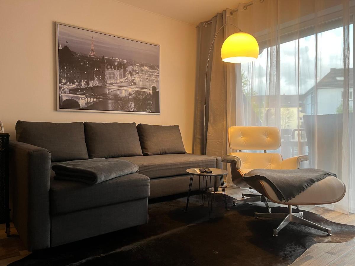 Living At Saarpartments -Adultsonly- 2 Bedrooms, Kitchen - Business & Holiday Apartments For Long- And Short Term Stay, 3 Min To Train Station, Secure E-Bike Parking! Sarrebruck Extérieur photo