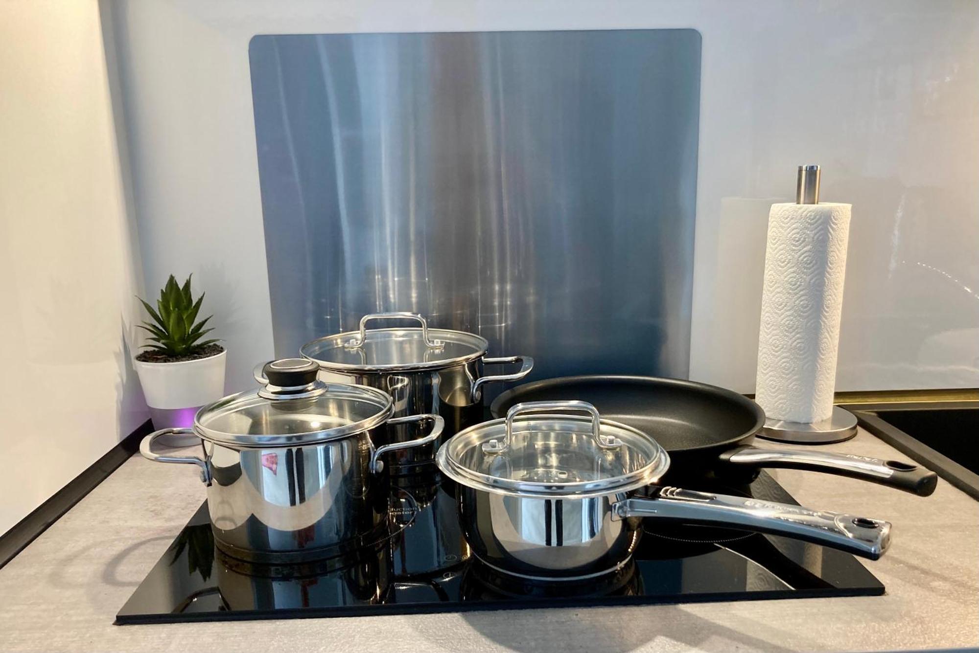 Living At Saarpartments -Adultsonly- 2 Bedrooms, Kitchen - Business & Holiday Apartments For Long- And Short Term Stay, 3 Min To Train Station, Secure E-Bike Parking! Sarrebruck Extérieur photo